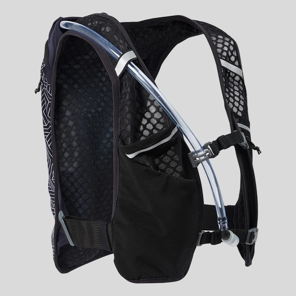 Nathan - Unisex HyperNight Quick Start 3.0 4 Liter Hydration Pack - Black/Hex Print - Culture Athletics