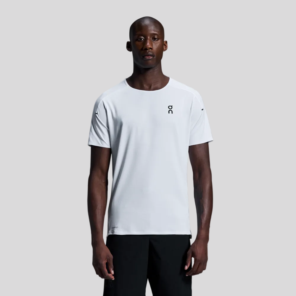 ON - Mens Performance-T - White/Sliver - Culture Athletics