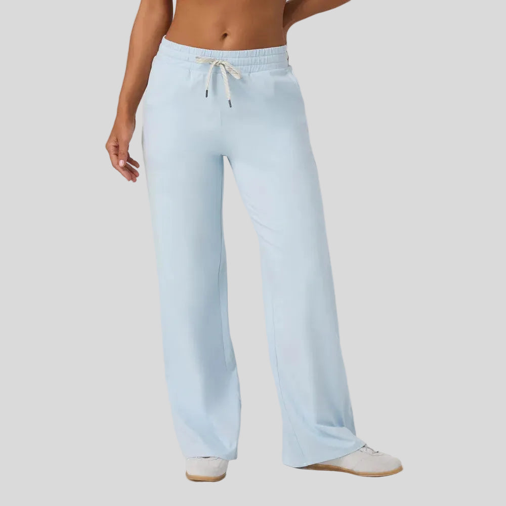 Vuori - Womens Halo Essential Wideleg Pant - Soft Sky Heather - Culture Athletics