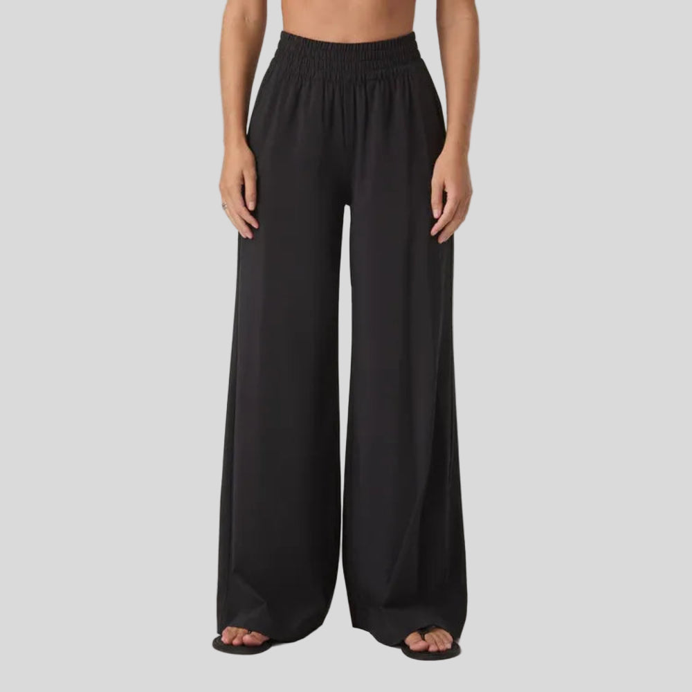 Vuori - Womens Villa Wideleg - Black - Culture Athletics