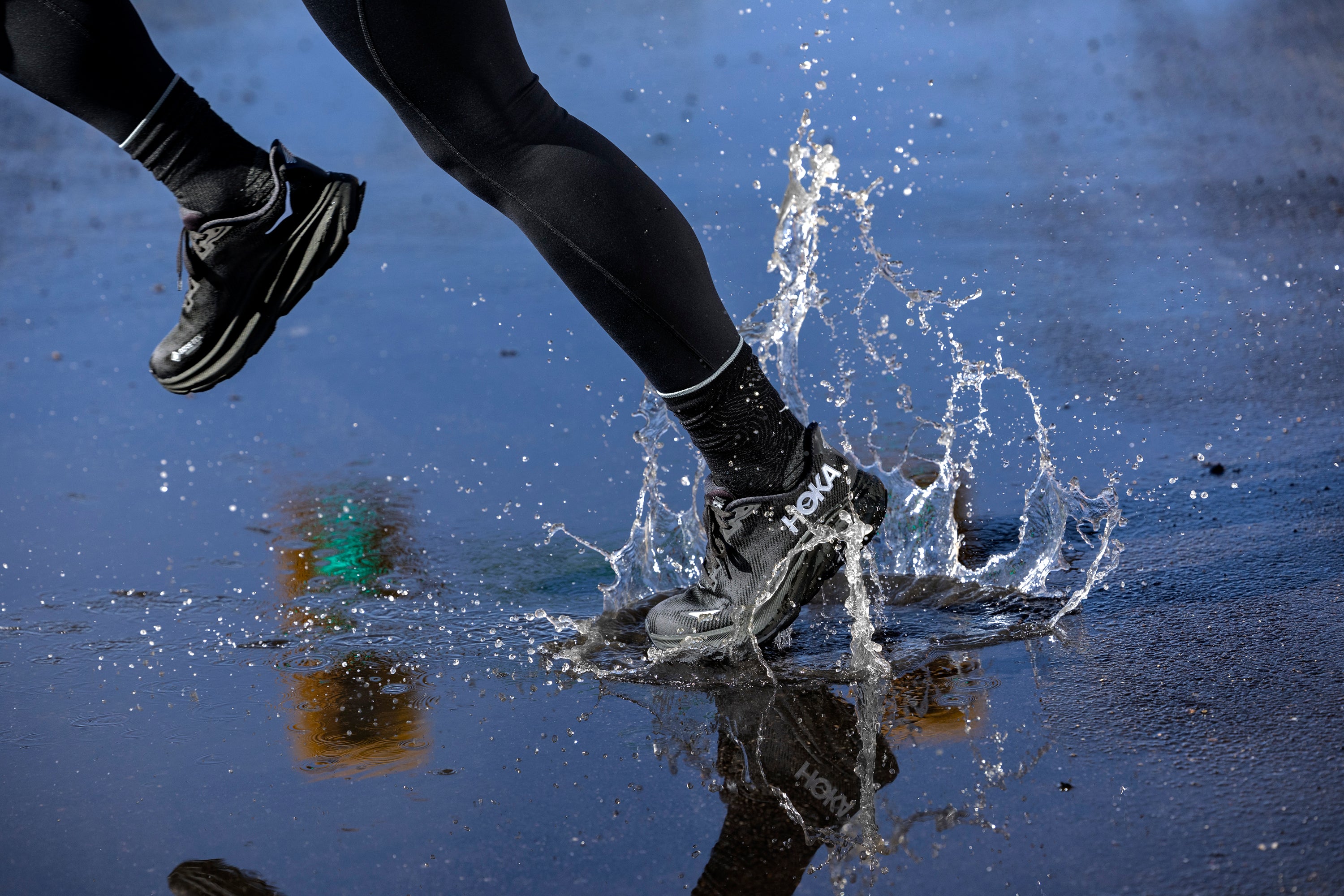 (RE)INTRODUCING HOKA