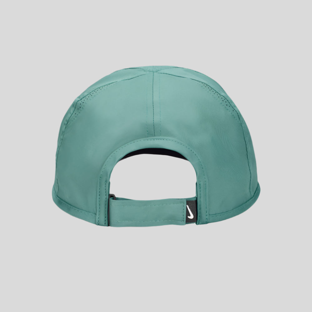 nike featherlight adjustable hat