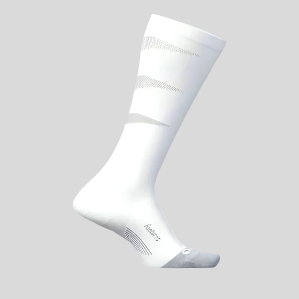 Feetures-GraduatedCompressionLightCushionKneeHigh-White-CultureAthletics