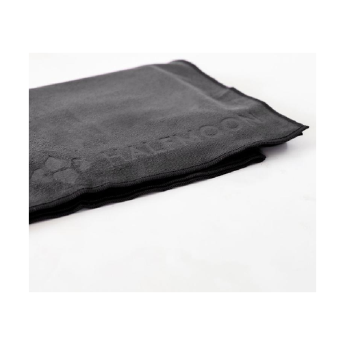 b, halfmoon Wet Grip Towel Charcoal Culture Athletics
