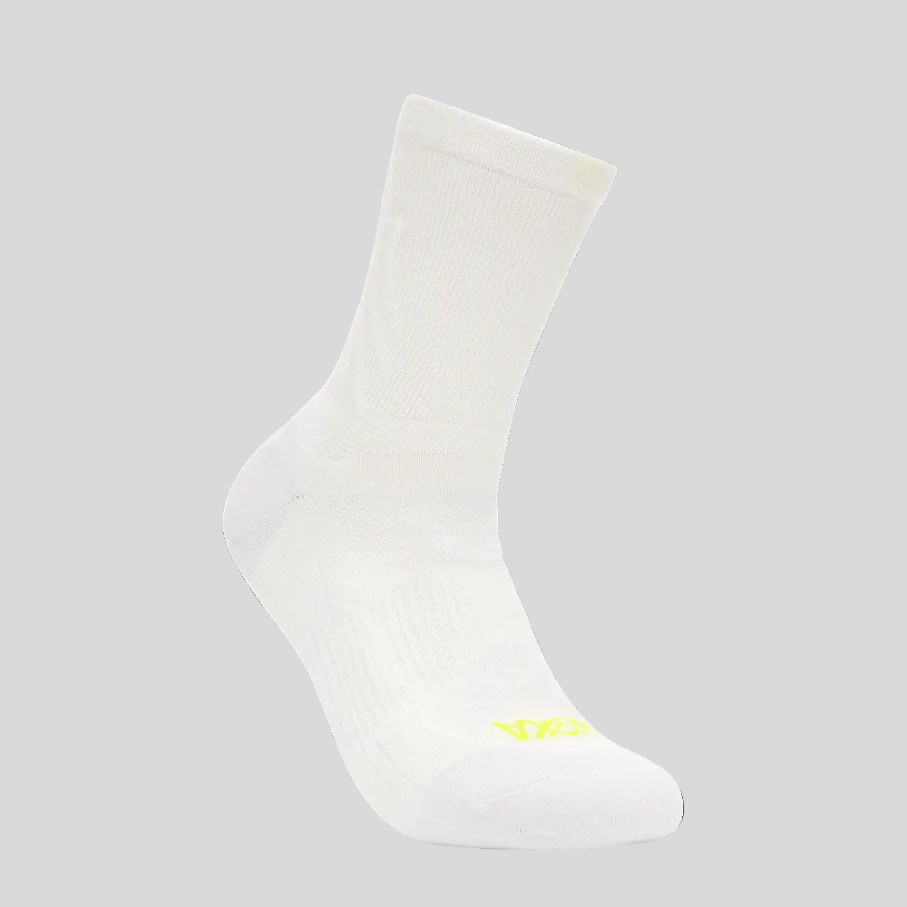 Hoka_-_Unisex_Bondi_Quarter_Run_Sock_-White-_Culture_Athletics