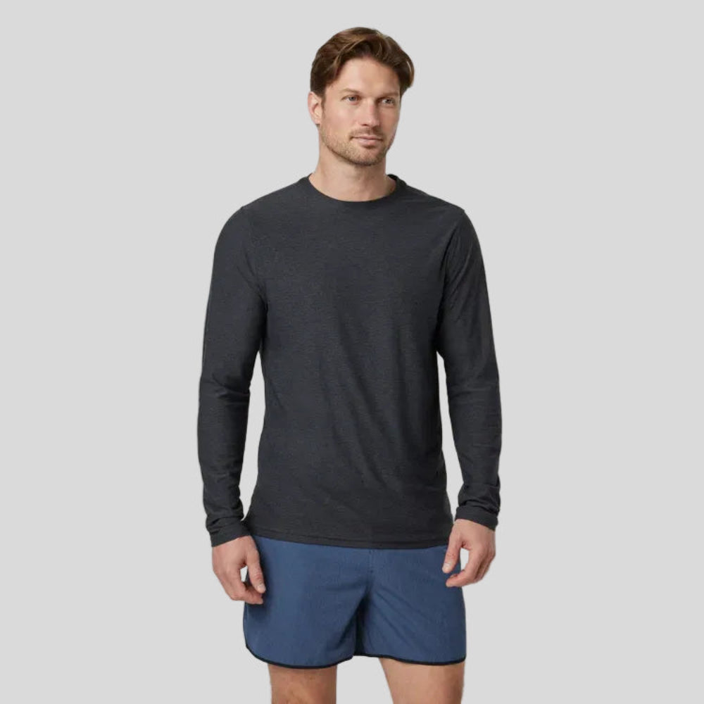 Vuori - Mens Long-Sleeve Strato Tech Tee - Charcoal Heather - Culture Athletics