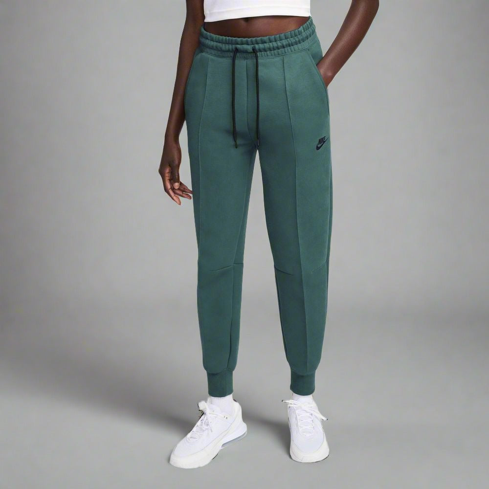 Green tech fleece pants online