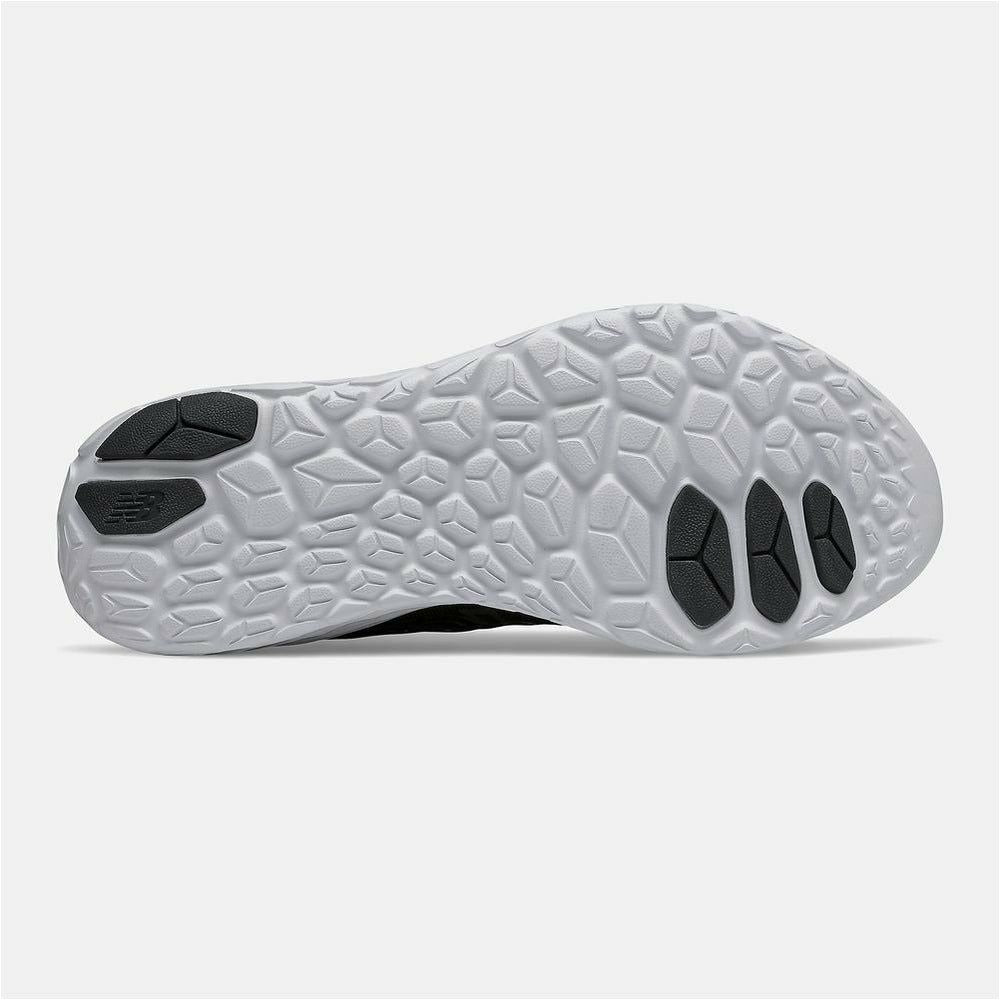 Mens Fresh Foam Beacon v3 - Black/White-Culture Athletics